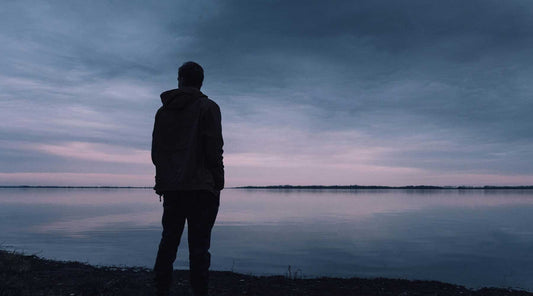 When a Man Loses His Parents: How Grief Impacts Love, Masculinity, and Marriage - Ashes Jewellery AE