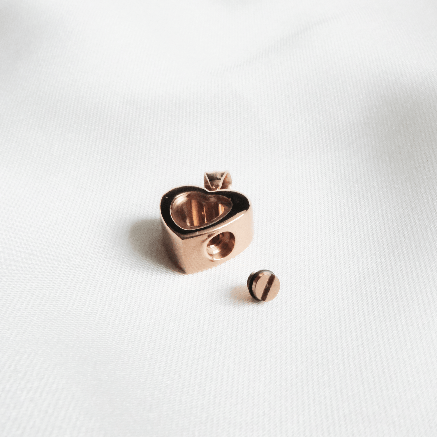 Heart Ashes Necklace Rose Gold Stainless Steel - Ashes Jewellery AE
