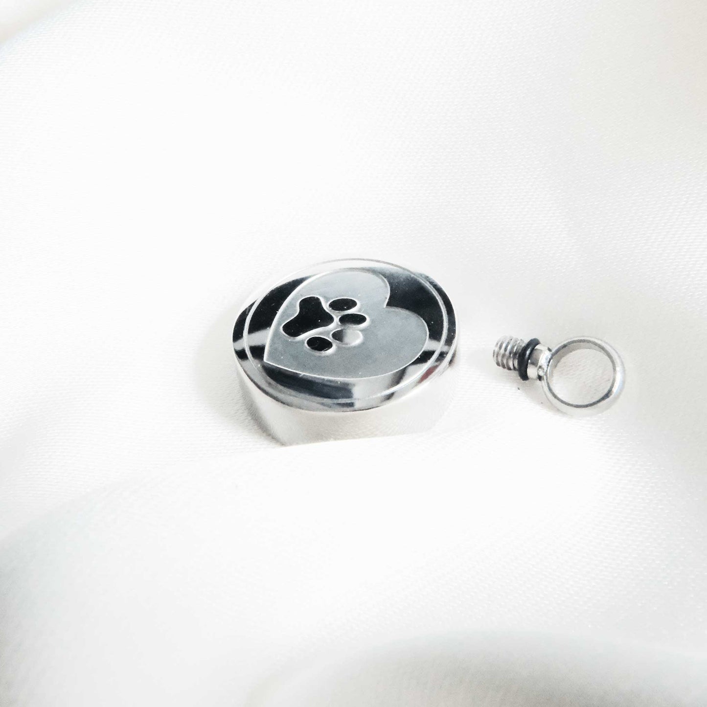 Pet Ashes in Jewellery – Stainless Steel Round Ashes Necklace with Heart & Paw Silver - Ashes Jewellery AE