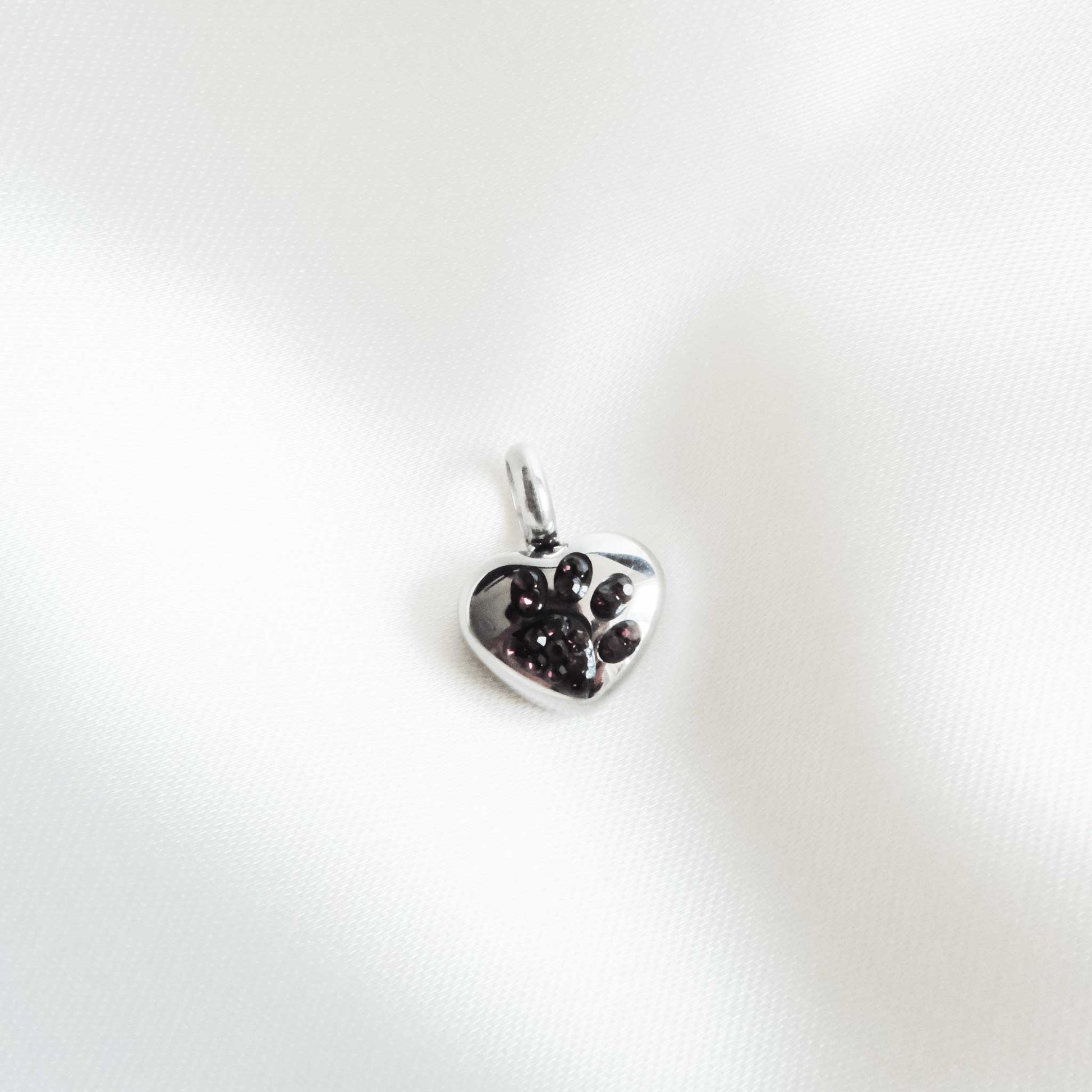 Small Heart & Paw Ashes Pendant – Beautiful Pet Ashes Jewellery with Purple Zircon Paw - Ashes Jewellery AE