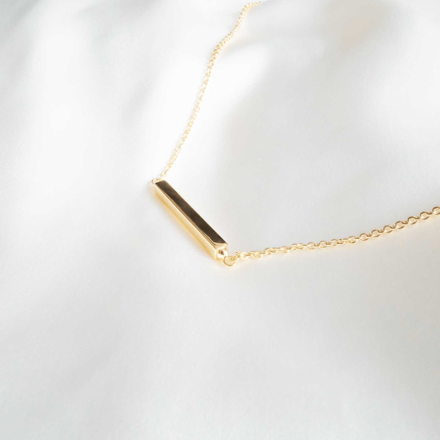 Urn Jewellery Necklace Horizontal Bar 18K Gold Plated - Ashes Jewellery AE